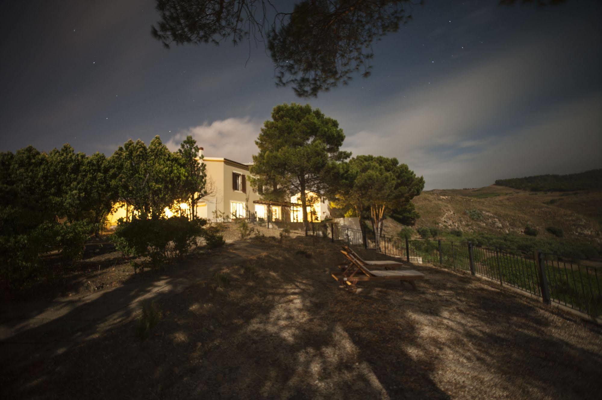Villa Feudo Del Biviere à Santa Ninfa Extérieur photo